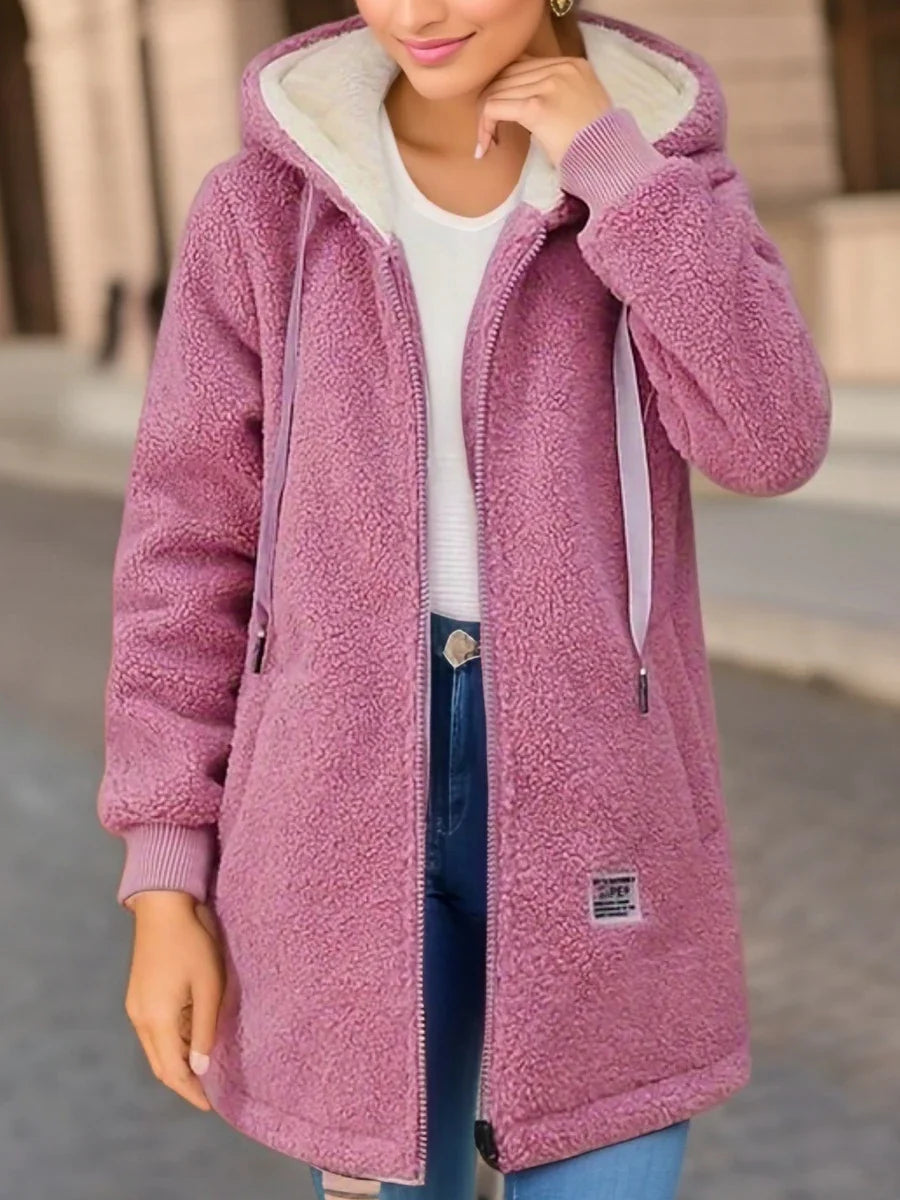 Casaco Teddy Feminino com Capuz Elegante